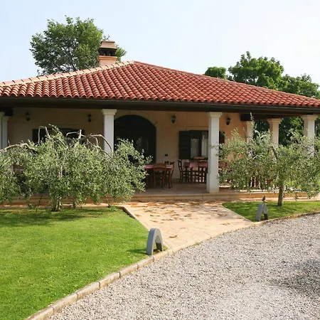 Gostinjska kuća 2377 Valbandon