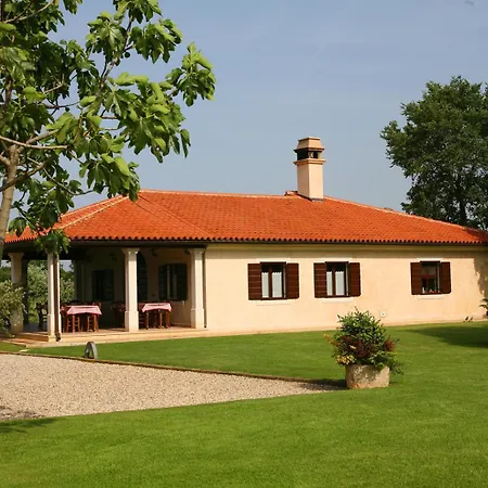 2377 Valbandon