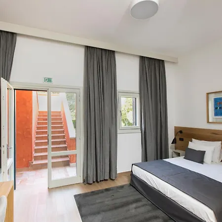 2377 Gasthof